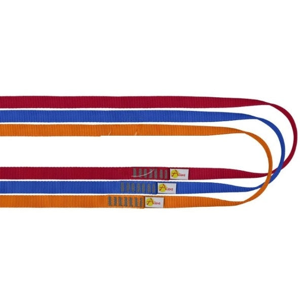 Aliens Rundschlingen Sets – Robuste Rundschlingen aus Polyamid mit einer Mindestbruchlast von 22 kN. In leuchtenden Farben, langlebig und einfach zu handhaben. Jetzt entdecken! – Jetzt erhältlich im MTN Shop DE.