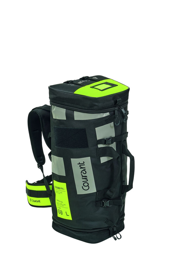 Courant CROSS PRO Materialrucksack, Black/Yellow, aufrecht stehend.