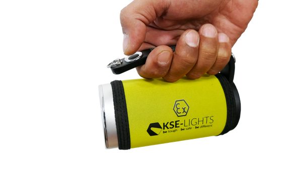KSE-LIGHTS Ex-geschützte LED-Handleuchte HL-1000 – – Jetzt erhältlich im MTN Shop DE.