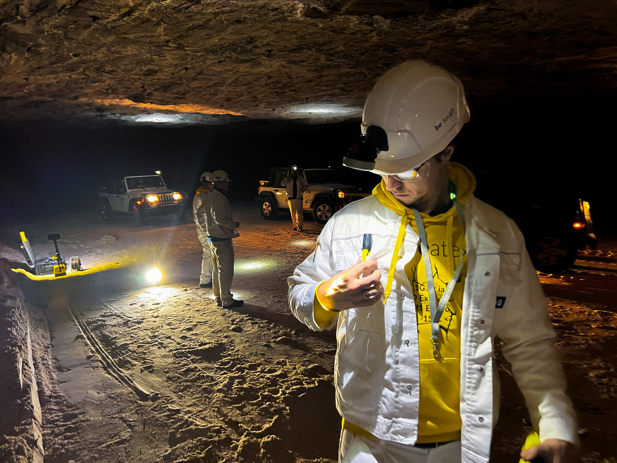 KSE-LIGHTS Вибухозахищений світлодіодний ручний ліхтар KS-9900 – – Тепер доступний у MTN Shop DE.