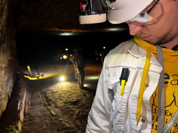 KSE-LIGHTS Ex-geschützte LED-Handeluchte KS-9900 – – Jetzt erhältlich im MTN Shop DE.