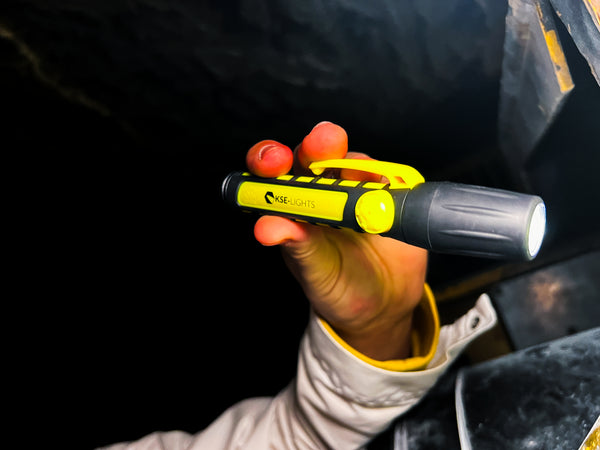 KSE-LIGHTS Ex-geschützte LED-Handeluchte KS-9900 – – Jetzt erhältlich im MTN Shop DE.