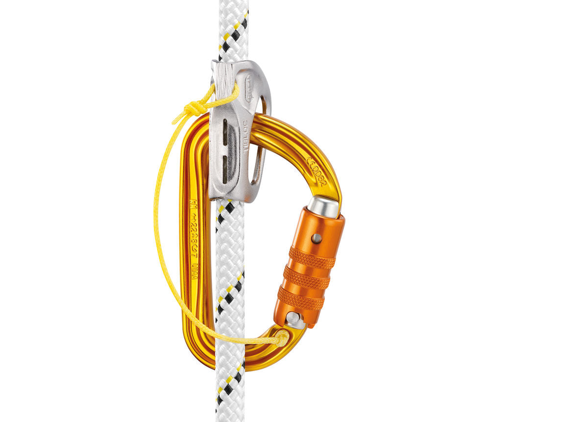 Petzl Sm'D - надлегкий асиметричний алюмінієвий карабін із системою замка та різними системами замикання, ідеально підходить для працівників високого зросту, які хочуть мінімізувати вагу свого обладнання. - imagen 8