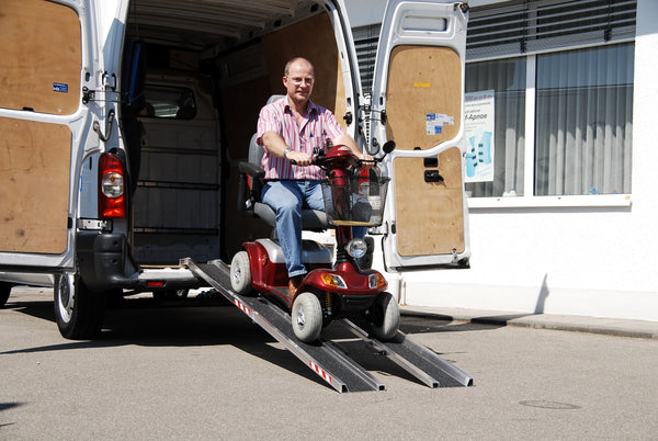 ALTEC Leichte Aluminiumschiene mit Rand RAS – – Jetzt erhältlich im MTN Shop DE.