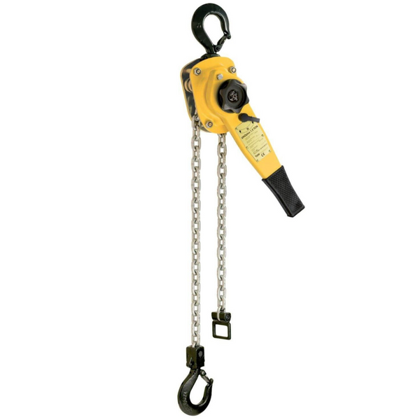 Yale Handhebelzug UNOplus Series A (750 - 6.000 kg) – Der Hebelzug UNOplus – Series A ist das Ergebnis technischer Weiterentwicklung des seit Jahren bewährten UNOplus. Das vielseitige Gerät zum Heben, Ziehen und Verzurren von Lasten zeichnet sich weiterhin durch seine kompakte Bauweise, die robuste Stahlblech-Konstruktion und die leichtgängige Kettenfreischaltung aus. Das erneut reduzierte Gewicht optimiert die Bedienung, macht die Anwendung noch komfortabler und den UNOplus – Series A zu einem handlichen,