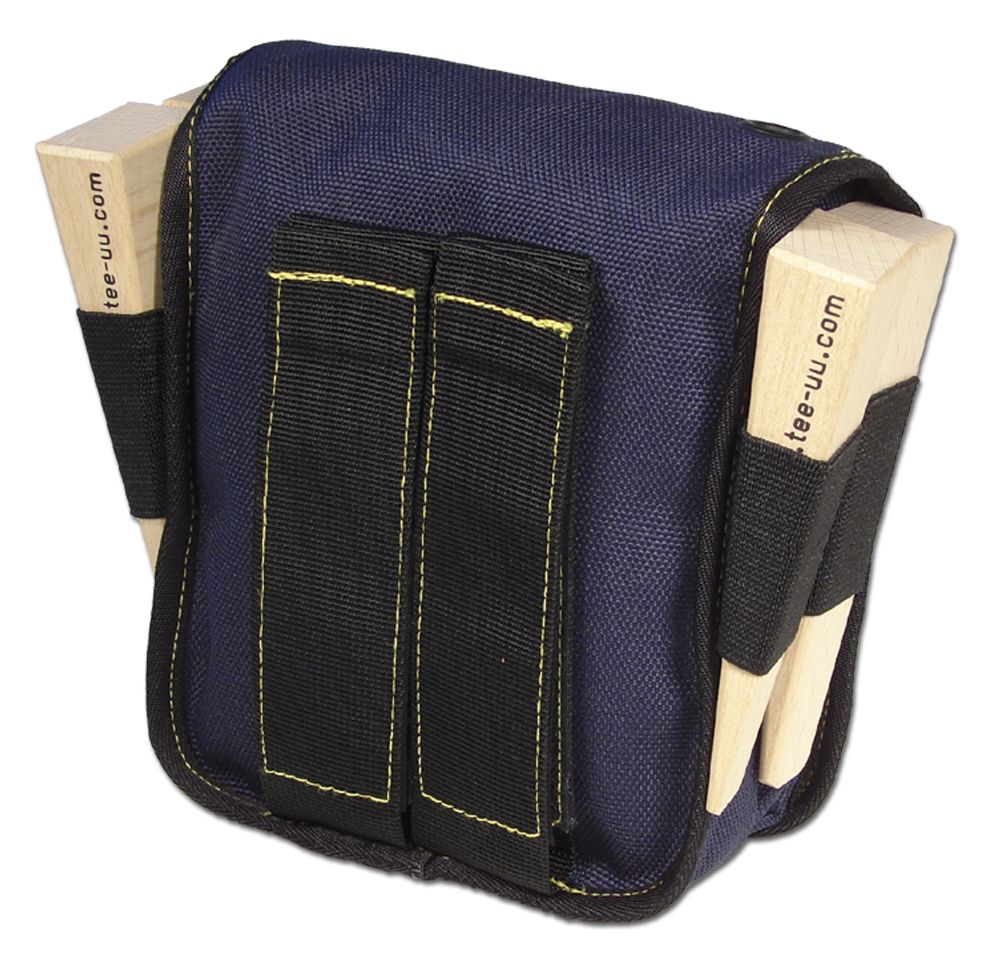 TEE-UU MASTER Holster Blau - Vorderseite geöffnet gefüllt mit Taschenlampe und Material