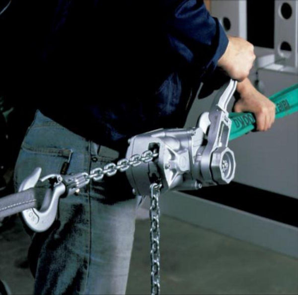 Yale Lever Hoist (Model AL) Pulling Applications. Capacity: from 750kg to 3000kg. Supplied by MTN Shop EU