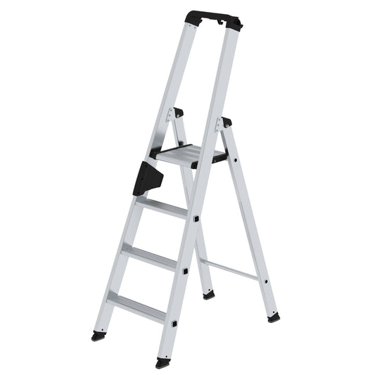 Munk Stufen-Stehleiter einseitig begehbar – Einseitig begehbare Alu-Stehleiter mit rutschfesten 80 mm Stufen, Ablageschale & 150 kg Tragkraft. Sicher & komfortabel arbeiten – jetzt bestellen! – Jetzt erhältlich im MTN Shop DE.