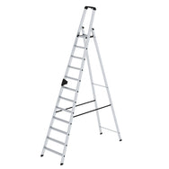 Munk Stufen-Stehleiter einseitig begehbar – Einseitig begehbare Alu-Stehleiter mit rutschfesten 80 mm Stufen, Ablageschale & 150 kg Tragkraft. Sicher & komfortabel arbeiten – jetzt bestellen! – Jetzt erhältlich im MTN Shop DE. - imagen 8