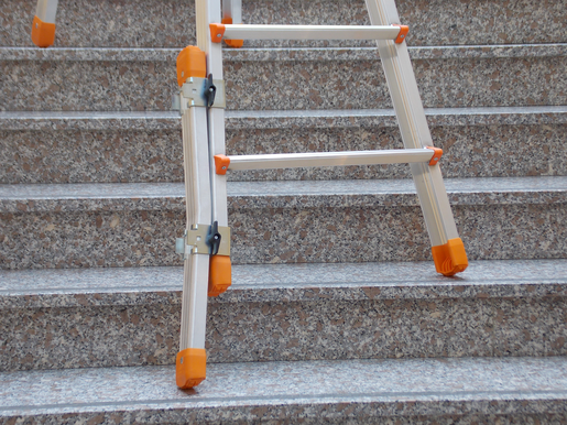 Layher Teleskopleiter TOPIC 1058