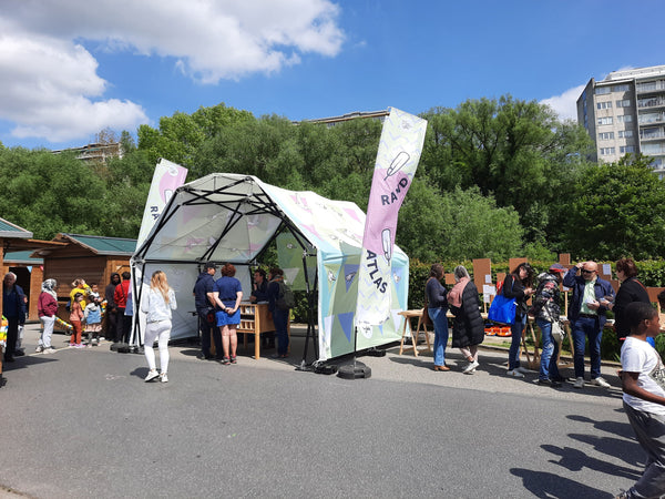 Структура Konligo Arko470 із надрукованою зовнішньою мембраною для виставок просто неба, тепер у MTN SHOP US.