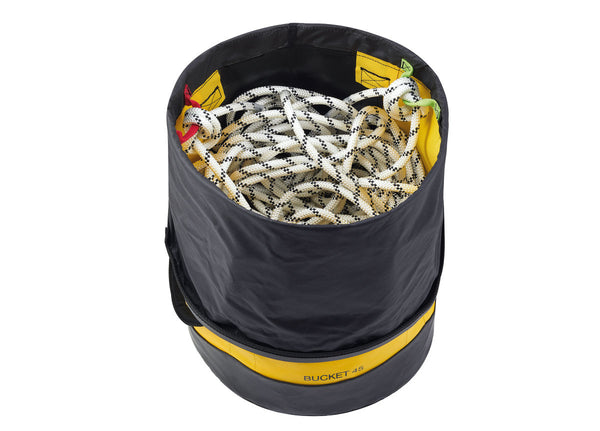 BUCKET 45 – Robuster Seilsack für bis zu 185 Meter Seil mit gepolsterten Schulterriemen und Rollverschluss – MTN Shop DACH