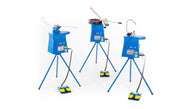 Jutec Elektro-Biegemaschine 3000 inkl. Schieber – Biegeleistung: Ø 6 bis 35mm Hydraulikrohr S235 (35x3mm) Ø 6 bis 33,7mm Stahlrohr S235 (33,7x3,25mm) Ø 6 bis 42mm Kupferrohr (42x2mm) Ø 6 bis 35mm VA Rohr (35x1,5mm) Ø 22mm Stahl/ Ø 20mm Edelstahl Vollmaterial Biegeradius: min. 36mm / max. 150mm Biegewinkel: Digitale Biegewinkeleinstellung auf 0,5° 3 Biegewinkel Speicherbar max. 180° Biegeergebnis Sechskantwelle 40 mm für schnellen Werkzeugwechsel Biegerichtung: links Biegegeschwindigkeit: 4,5 UpM Anschluß: 2