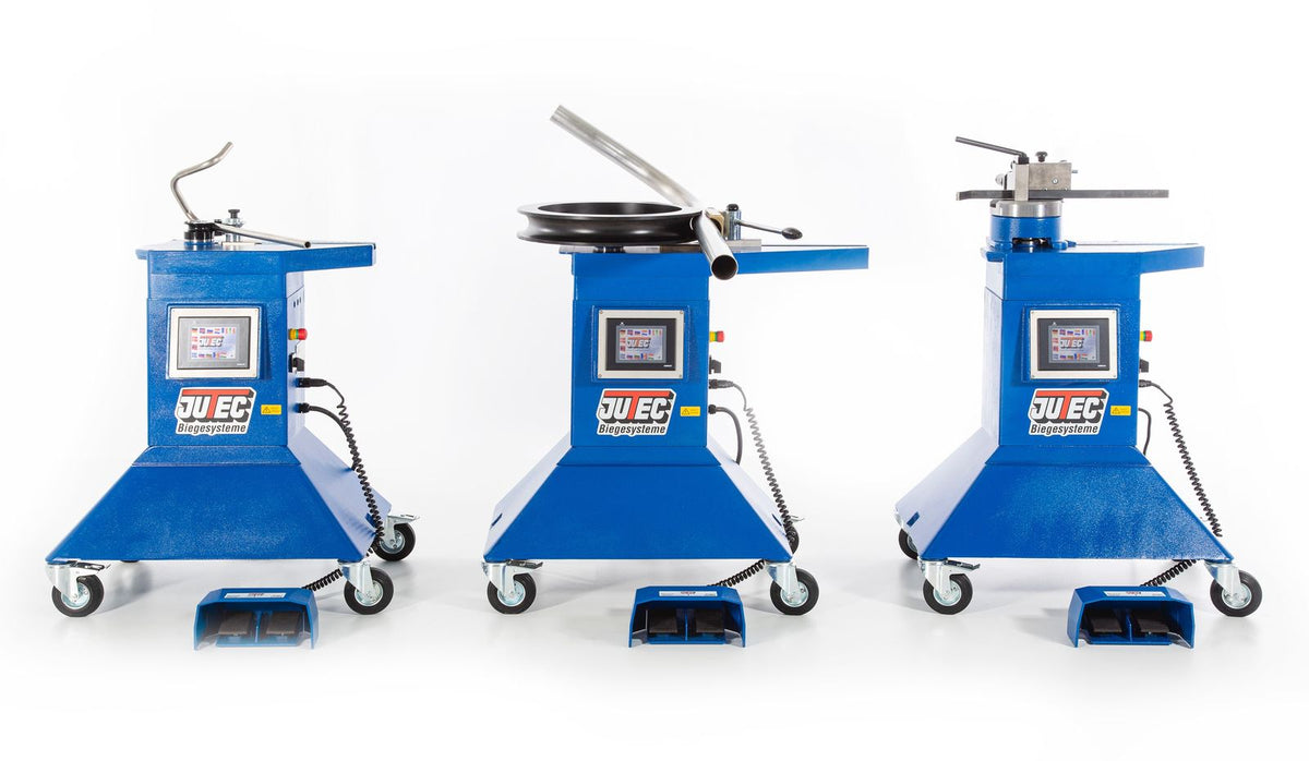 Jutec Elektro-Biegemaschine 6000 – Biegeradius min/max: 36 mm/280 mm Optional große Biegeradien bis 500 mm Multifunktions-Maschinensteuerung Biegewinkeleinstellung (0,1°) Maximaler Biegewinkel 240° Sechskantwelle 40 mm für schnellen Werkzeugwechsel Sicherheitsfußschalter mit Not-Aus Gewicht 110 kg – Jetzt erhältlich im MTN Shop DE.