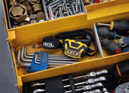 Petzl ARIA 2R, ultrakompakt und einfach in einer Werkzeugkiste zu verstauen. - imagen 4