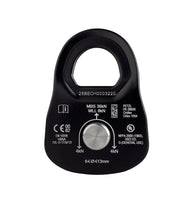 Petzl RESCUE M, Seilrolle mit Karabinern in den Befestigungslöchern. - imagen 3