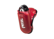 Petzl e+LITE – ультракомпактний, водонепроникний налобний ліхтар (40 люменів) з білим і червоним світлом, термін зберігання 10 років, включаючи аварійний свисток