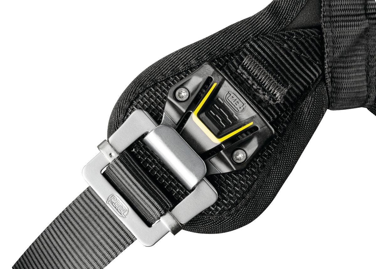 Petzl AVAO® SIT FAST – – Тепер доступний у MTN Shop DE.