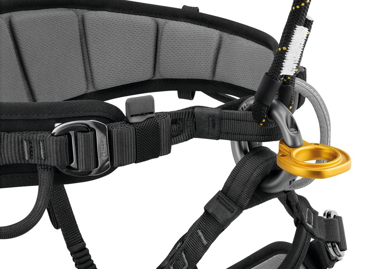 Petzl Falcon Mountain – надлегке зручне сидіння та ремінь для рятувальних операцій. Швидко адаптується та ідеально підходить для техніки лазіння по ліду. Замовляйте зараз! – Тепер доступний у MTN Shop DE.