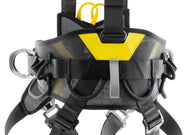Petzl VOLT® Auffang- und Haltegurt – Der Auffang- und Haltegurt zur Arbeitsplatzpositionierung VOLT lässt sich dank der FAST LT PLUS- und FAST LT-Schnallen sehr schnell mit den Füßen am Boden anlegen. Der Hüftgurt und die Beinschlaufen sind halbstarr und breit, dadurch gewährleisten sie optimalen Halt. Die leichte, atmungsaktive Konstruktion sorgt für eine sehr gute Luftzirkulation. Er ist mit einer LADDER CLIMB-Steigschutzöse ausgestattet. Diese ermöglicht die Verbindung des Fallschutzläufers in ventraler  - imagen 4