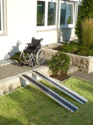 ALTEC Foldable lightweight aluminium rail with edge RAS-F (para) - Високоміцний, протиковзкий наконечник з корундовим покриттям. Складається для економії місця та ідеально підходить для гнучкого використання! Відкрийте зараз! – Тепер доступний у MTN Shop DE.
