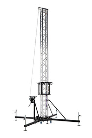 Kuzar K-10 Traversenlift vollständig aufgebaut mit Aluminium-Traversensektionen, Stahlbasis und manueller Winsch - imagen 2
