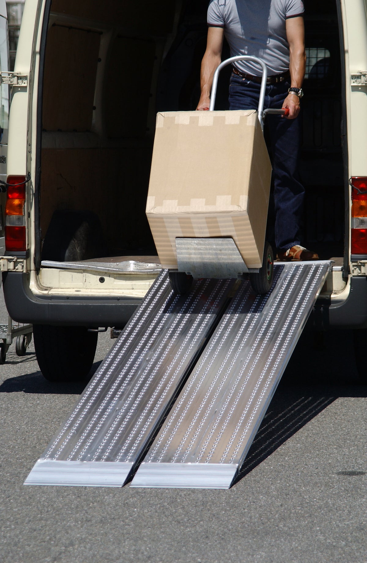 ALTEC Leichte Auffahrrampe AOS (Paar) – – Jetzt erhältlich im MTN Shop DE.