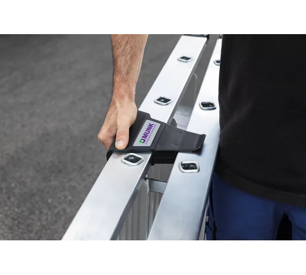 Munk Stufen-Stehleiter beidseitig begehbar mit clip-step R13 – – Jetzt erhältlich im MTN Shop DE.