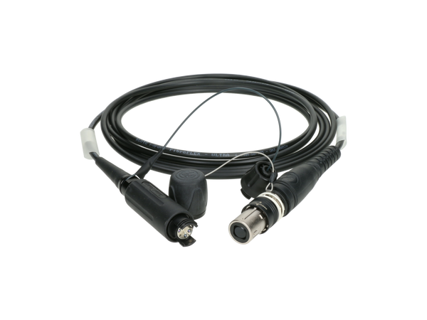 Klotz SmartBeam QUAD auf opticalCON QUAD anschluss kabel FiberLink - Multimode OM4 – – Jetzt erhältlich im MTN Shop DE.