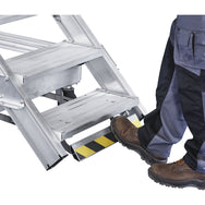 Plattformtreppe, fahrbar mit ZARGES ERGO-Stop Detailbild Zarges