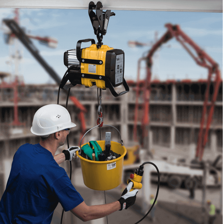 Yale Mtrac Seildurchlaufwinde (Mini) – Die neue Seildurchlaufwinde Das Modell Yale Mtrac ® verbindet modernes Industriedesign mit technischer Innovation. Bei der Entwicklung wurde der Fokus auf die einfache und sichere Handhabung für mobile Einsatzzwecke gelegt. – Jetzt erhältlich im MTN Shop DE. - imagen 5